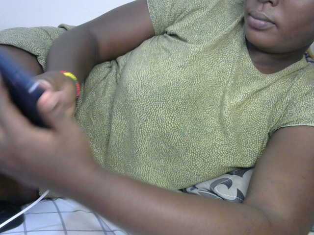 Sasyqueen live cam on BongaCams