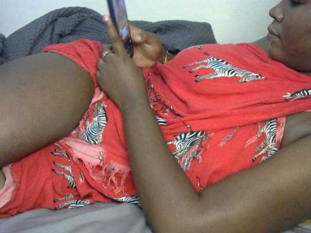 Sasyqueen live cam on BongaCams