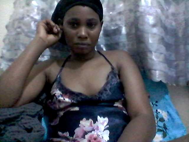 Sasyqueen live cam on BongaCams
