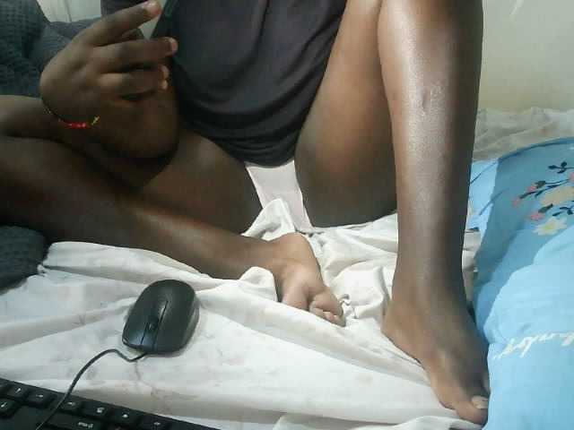 Sasyqueen live cam on BongaCams