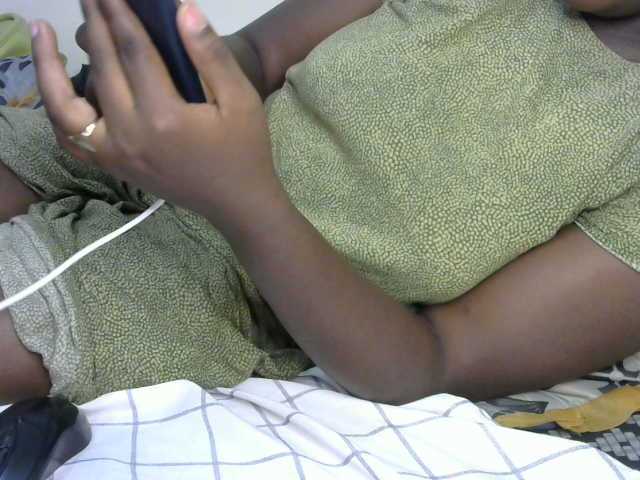 Sasyqueen live cam on BongaCams