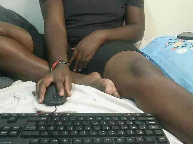 Sasyqueen webcam
