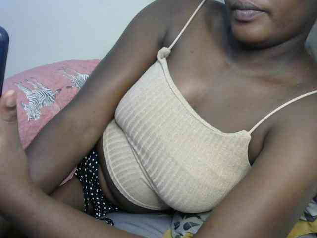 Sasyqueen webcam