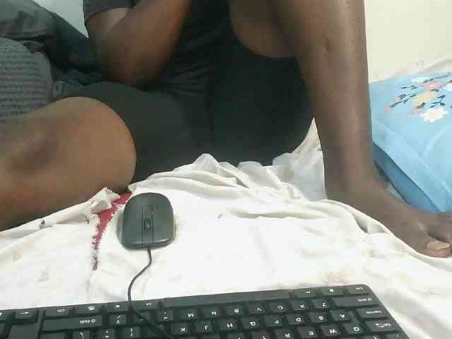 Sasyqueen webcam