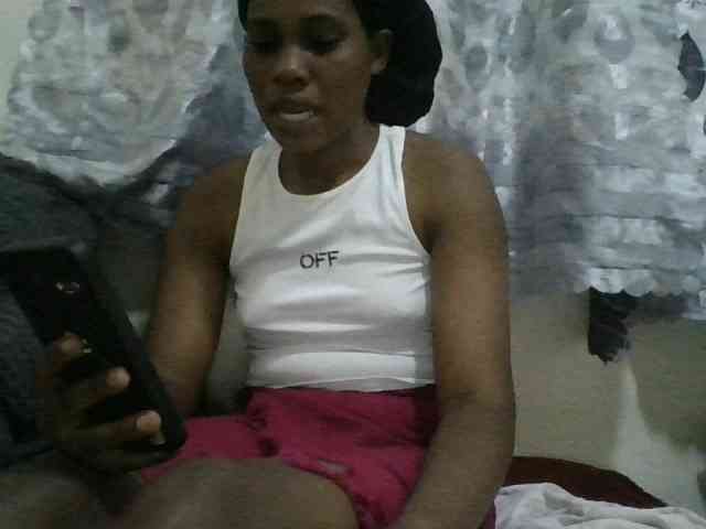 Sasyqueen webcam