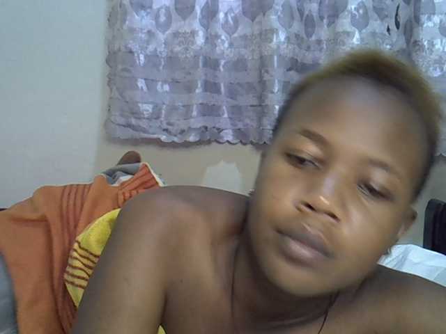 Blackdoll1 live cam on BongaCams