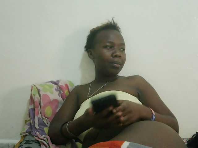 Blackdoll1 live cam on BongaCams