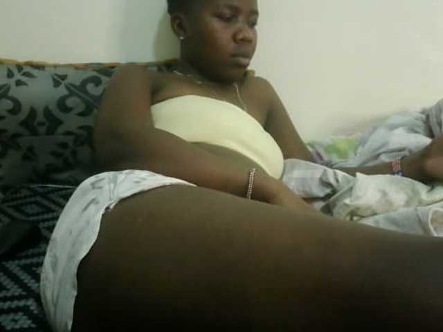 Blackdoll1 live cam on BongaCams
