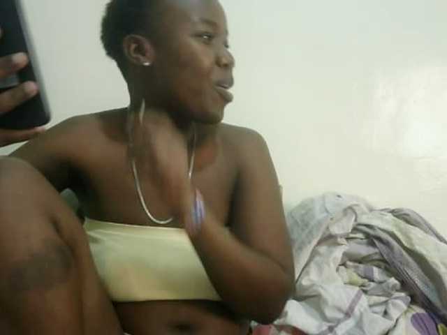 Blackdoll1 live cam on BongaCams