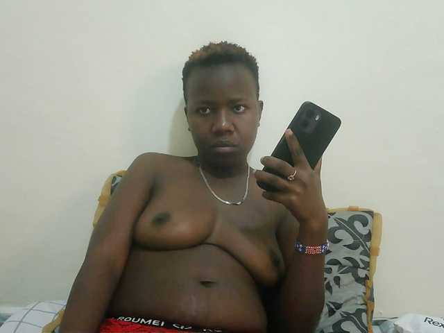 Blackdoll1 live webcam show