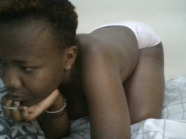 Blackdoll1 live cam on BongaCams