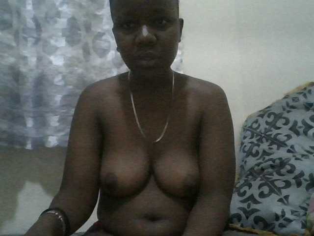 Blackdoll1 live cam on BongaCams