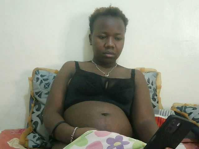 Blackdoll1 live cam on BongaCams