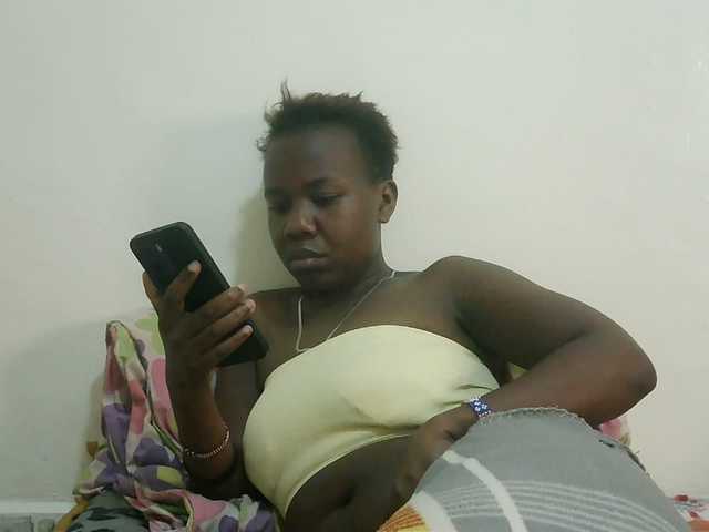 Blackdoll1 live cam on BongaCams