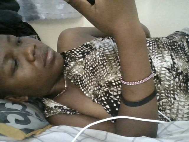 Blackdoll1 live cam on BongaCams