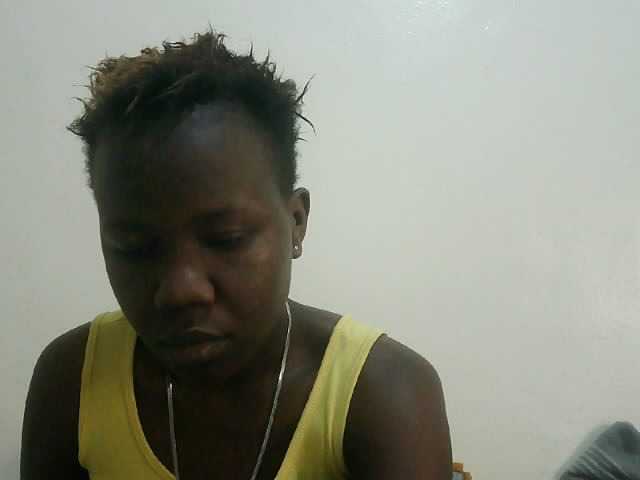 Blackdoll1 live cam on BongaCams