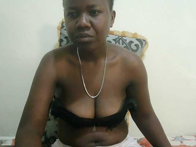 Blackdoll1 live cam on BongaCams