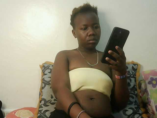 Blackdoll1 live cam on BongaCams