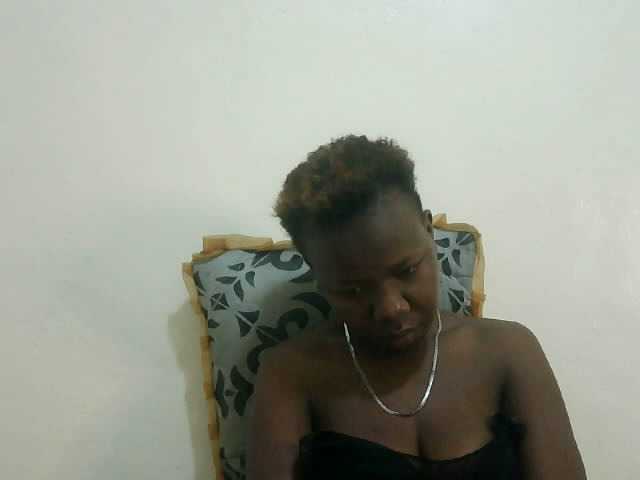 Blackdoll1 live cam on BongaCams