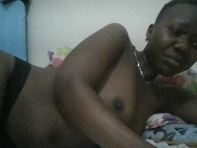 Blackdoll1 live cam on BongaCams