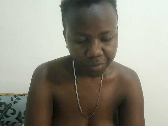 Blackdoll1 live cam on BongaCams