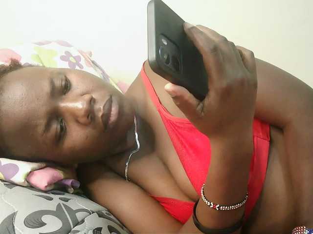 Blackdoll1 live cam on BongaCams
