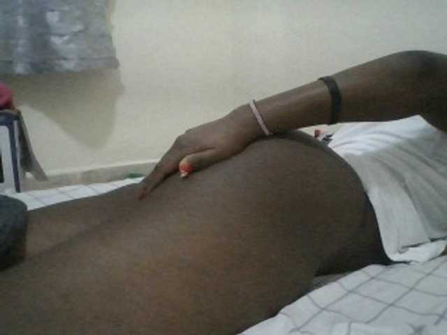 Blackdoll1 live cam on BongaCams