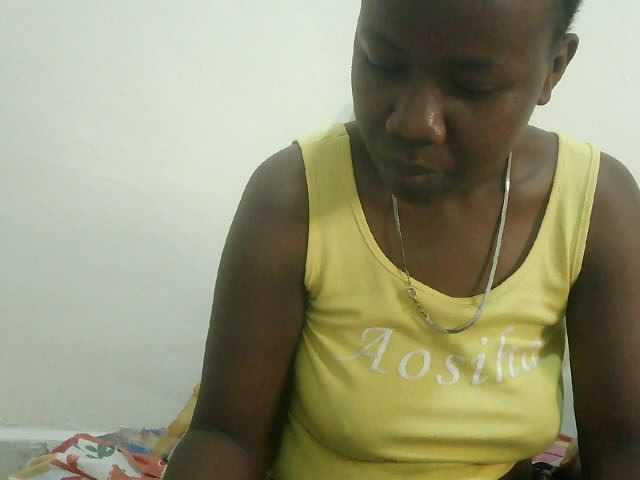 Blackdoll1 live cam on BongaCams