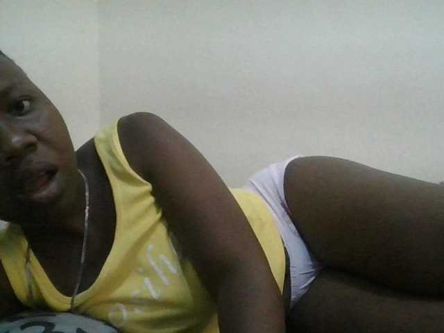 Blackdoll1 live cam on BongaCams