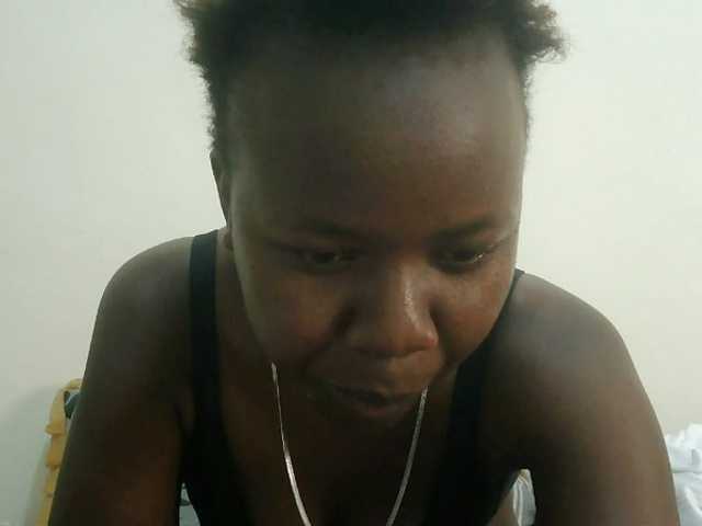 Blackdoll1 live cam on BongaCams