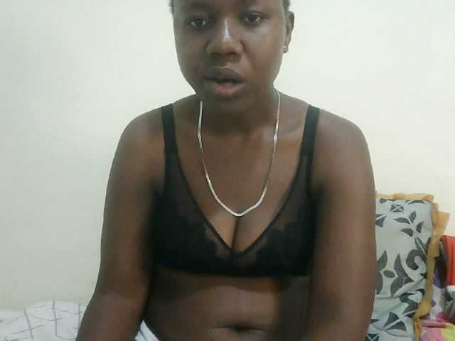 Blackdoll1 live cam on BongaCams