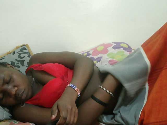 Blackdoll1 live cam on BongaCams