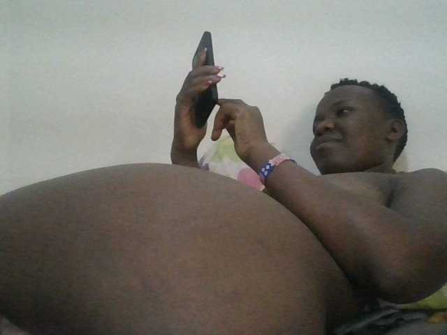 Blackdoll1 live cam on BongaCams