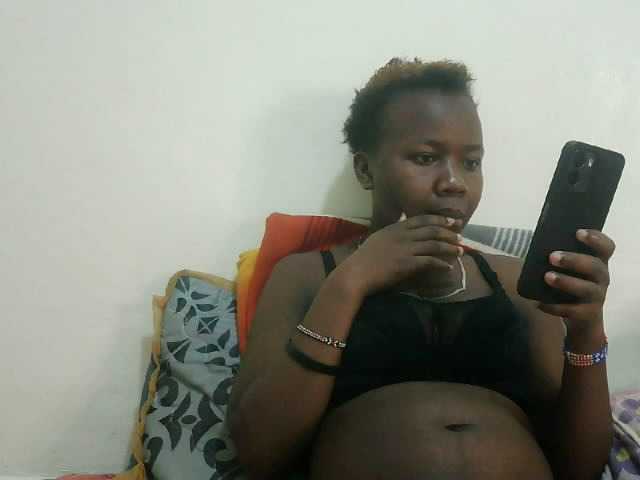 Blackdoll1 live cam on BongaCams