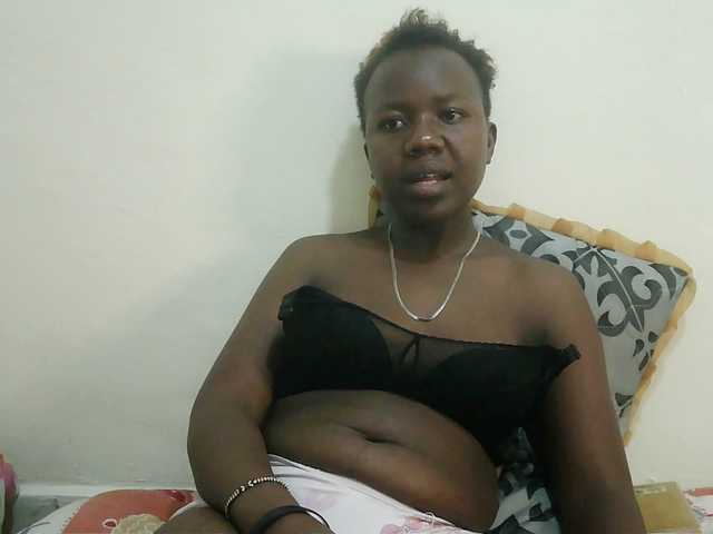 Blackdoll1 live cam on BongaCams