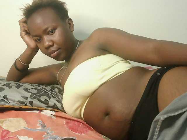 Blackdoll1 live cam on BongaCams