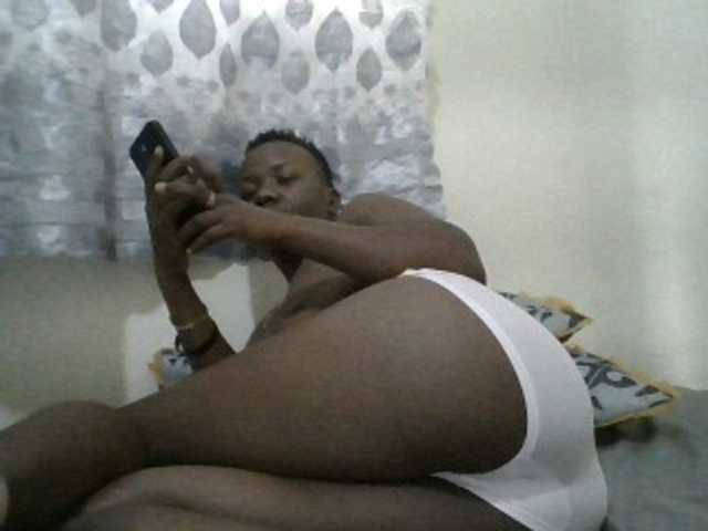 Blackdoll1 live cam on BongaCams