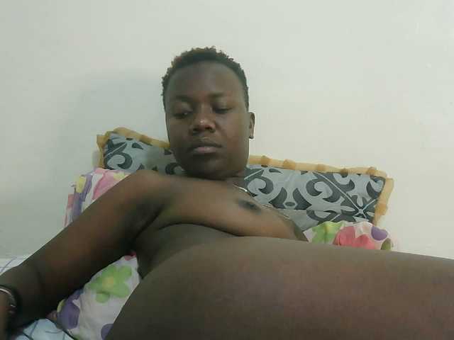 Blackdoll1 live cam on BongaCams
