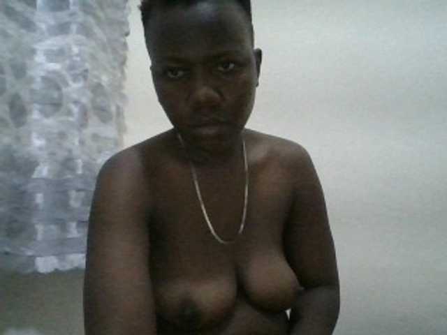 Blackdoll1 live cam on BongaCams