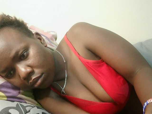 Blackdoll1 live cam on BongaCams