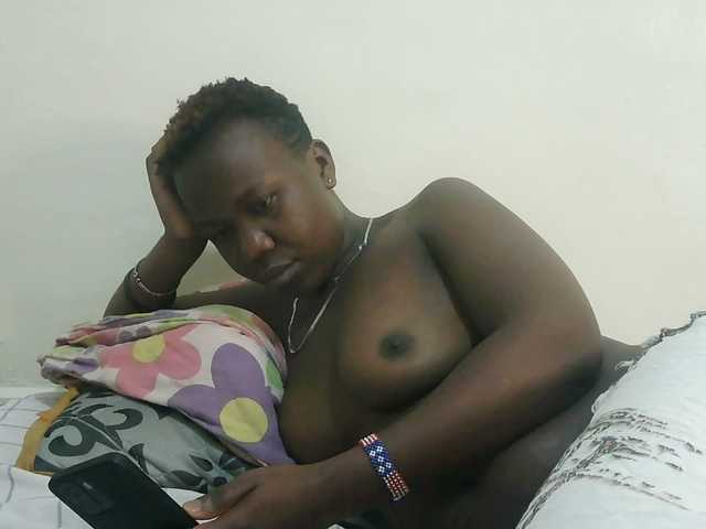 Blackdoll1 live cam on BongaCams