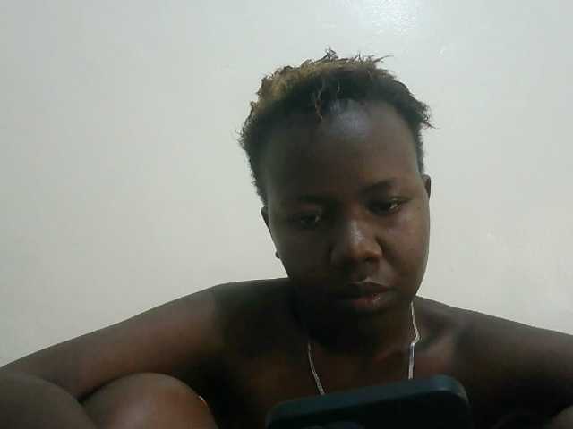 Blackdoll1 live cam on BongaCams