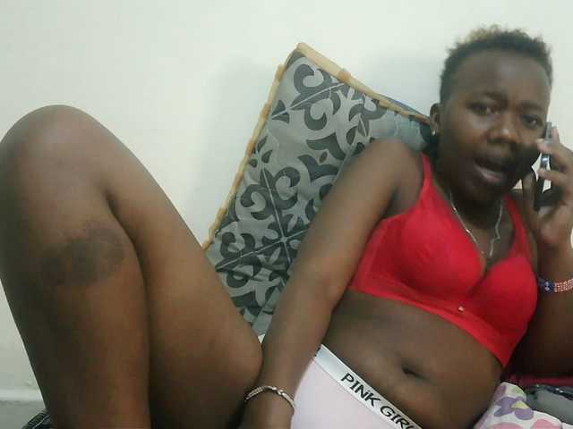 Blackdoll1 live cam on BongaCams