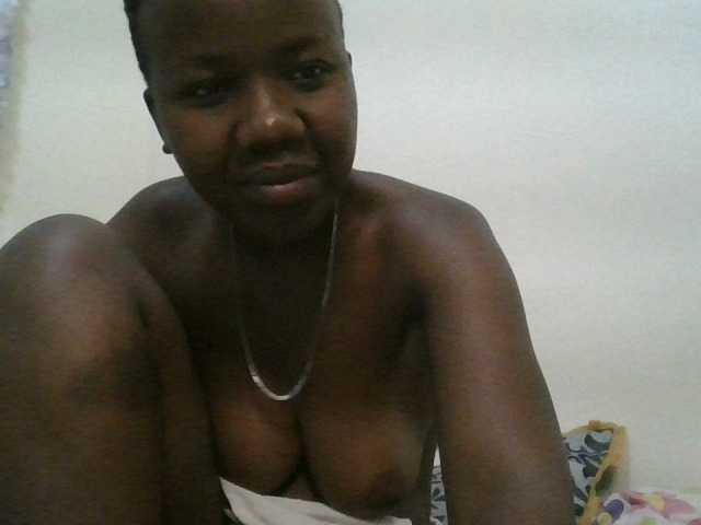 Blackdoll1 live cam on BongaCams