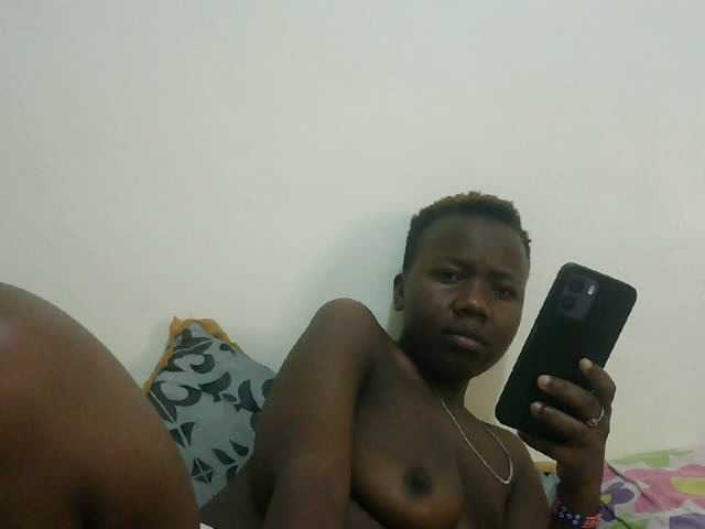 Blackdoll1 Live Cam su BongaCams