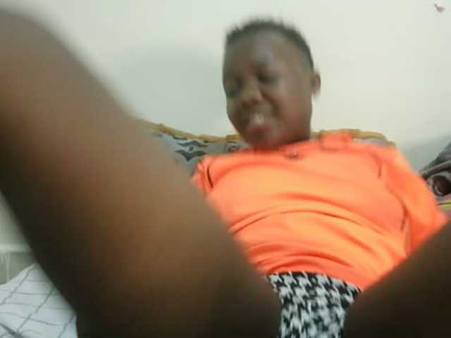 Blackdoll1 live cam on BongaCams