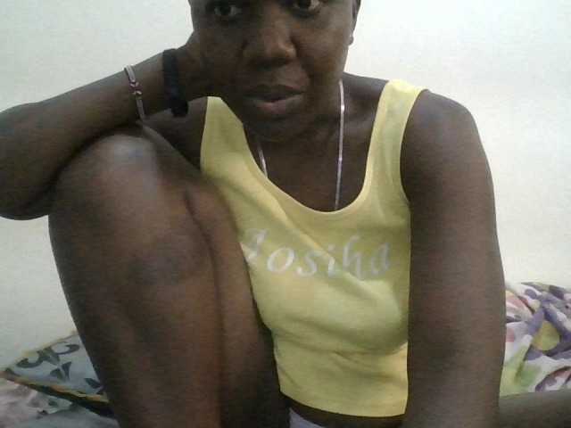 Blackdoll1 live cam on BongaCams