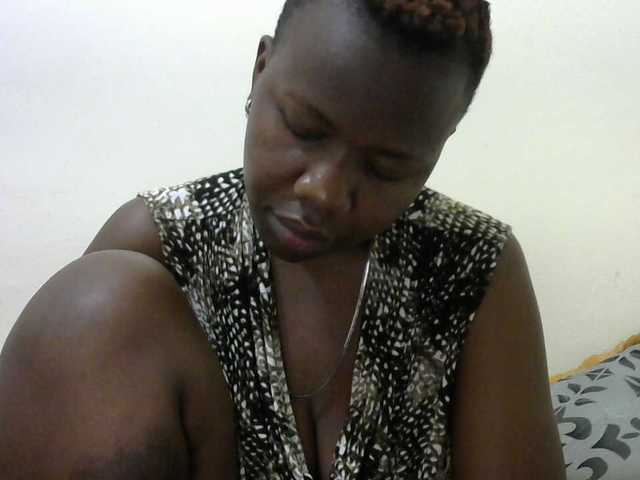 Blackdoll1 live cam on BongaCams