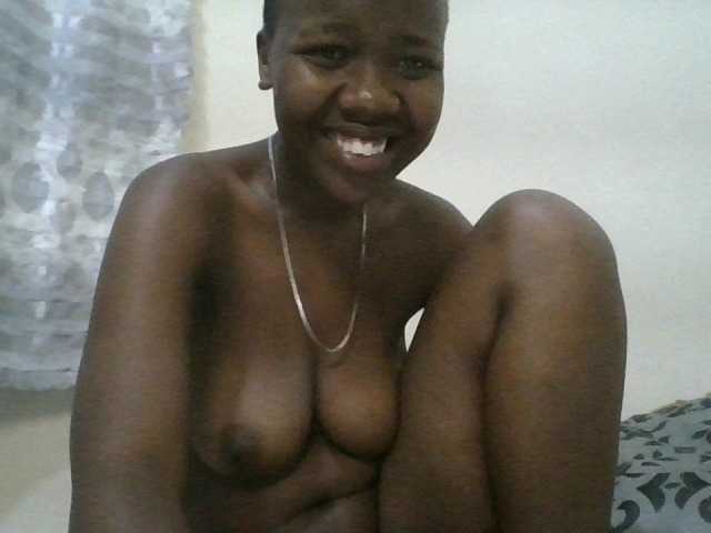 Blackdoll1 live cam on BongaCams