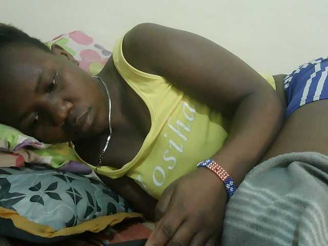 Blackdoll1 live cam on BongaCams